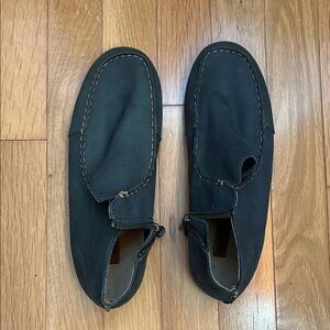 OluKai Wali Nubuck Leather Bootie, Size 8, Grey Blue Color, Like New Condition